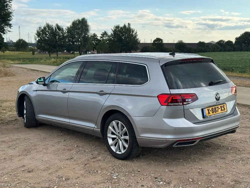 Volkswagen Passat Variant GTE 13kWh 12-2020 Pano Virt-Cockpit Trekhaak uit 2020, foto 2