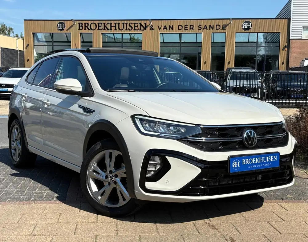 Volkswagen Taigo 1.0 TSI R-Line Business Automaat / Panorama uit 2023, foto 3