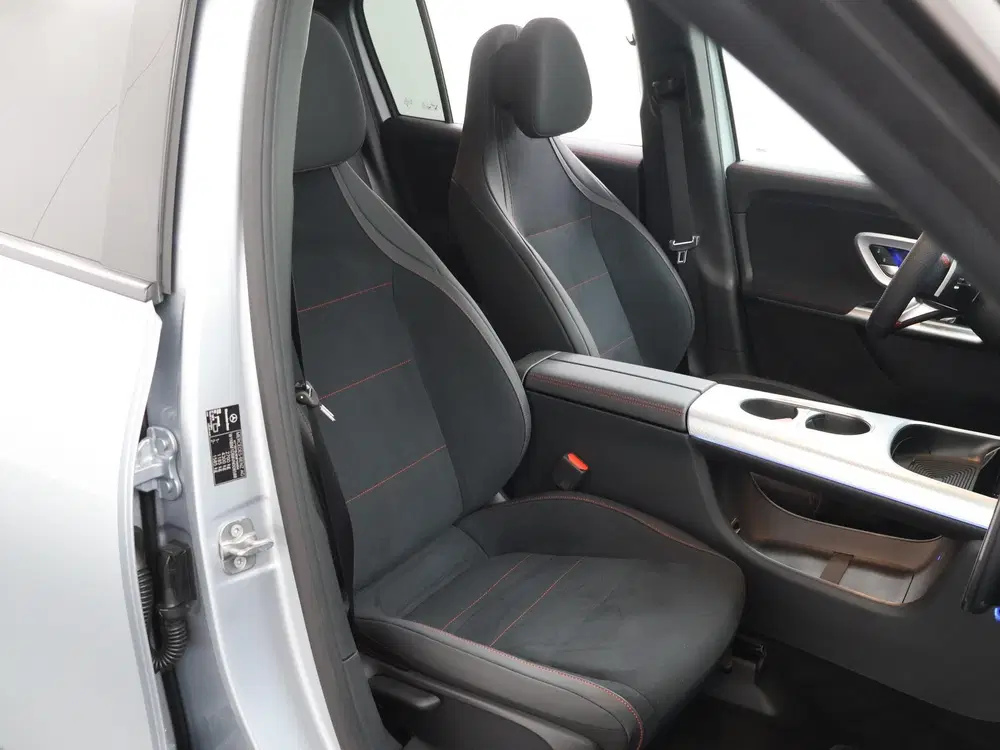 Mercedes-Benz GLB 250+ Business Solution AMG 85.5 kWh uit 2026, foto 10