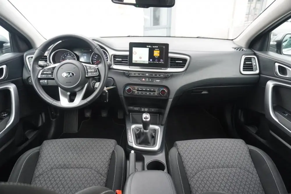 Kia Ceed 1.0 T-GDi DynamicLine CarPlay uit 2019, foto 11