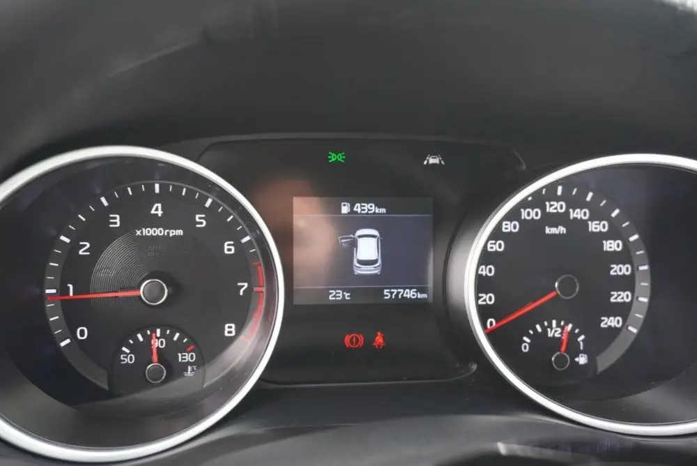 Kia Ceed 1.0 T-GDi DynamicLine CarPlay uit 2019, foto 7