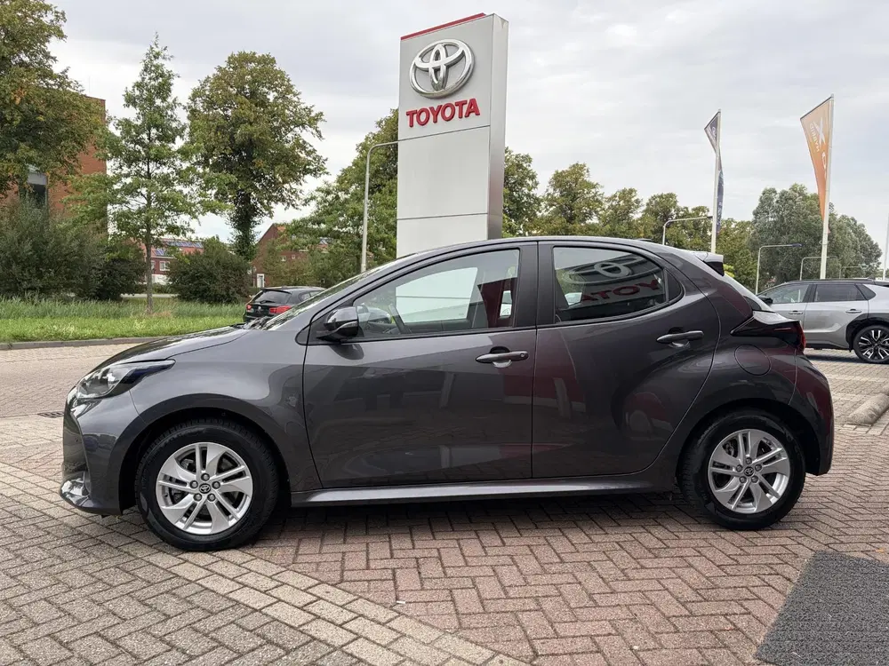 Toyota Yaris 1.5 Hybrid 115 Business uit 2025, foto 6