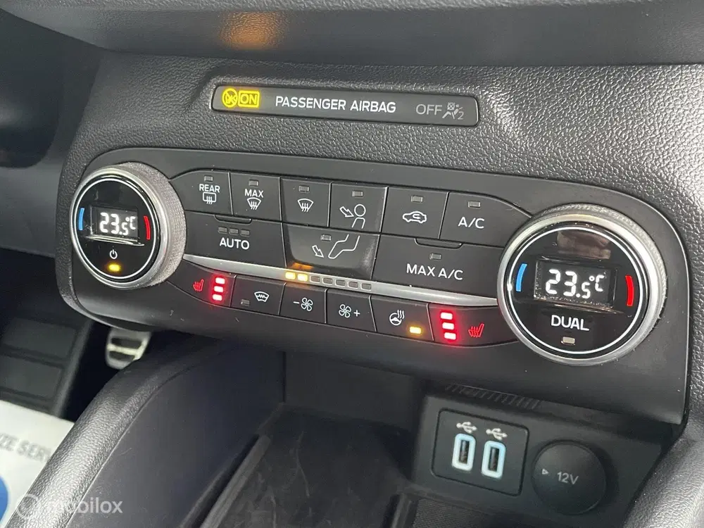 Ford Focus 1.0 EcoBoost Hybrid ST Line Business uit 2021, foto 9