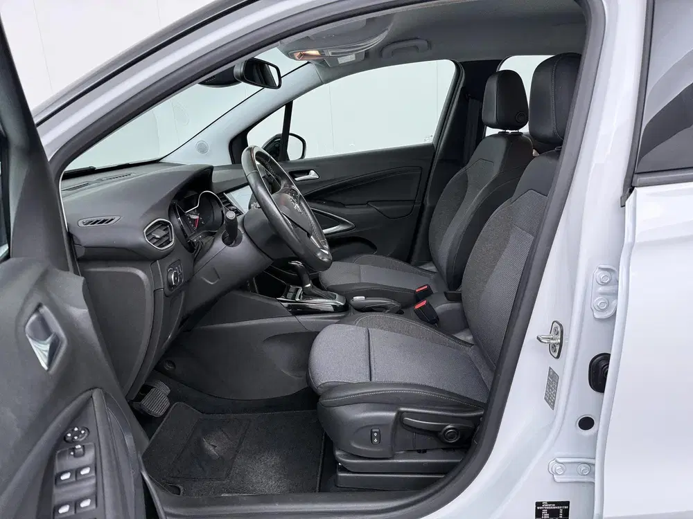 Opel Crossland 1.2 Turbo Elegance uit 2022, foto 11