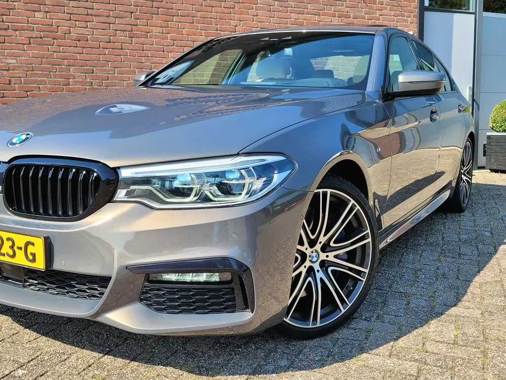BMW 5-serie 540i M-sport uit 2019, foto 5