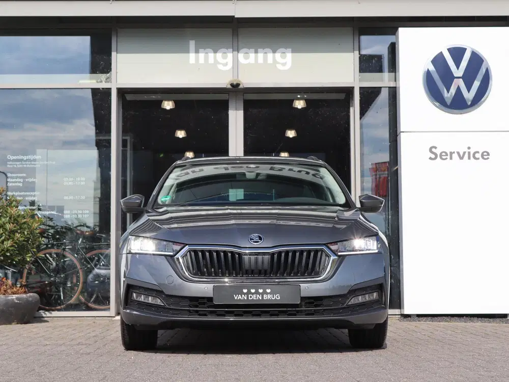 Skoda Octavia 1.4 TSI 204 pk DSG iV PHEV Ambition uit 2023, foto 4