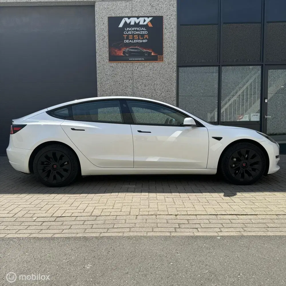 Tesla Model 3 Long Range AWD + MMX PACK + IAP uit 2022, foto 2