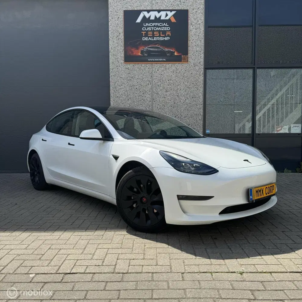 Tesla Model 3 Long Range AWD + MMX PACK + IAP uit 2022, foto 3