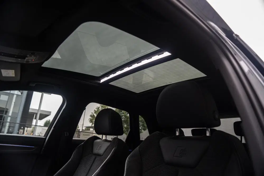 Audi Q3 45 TFSI Quattro S Line 230PK PANO uit 2019, foto 15