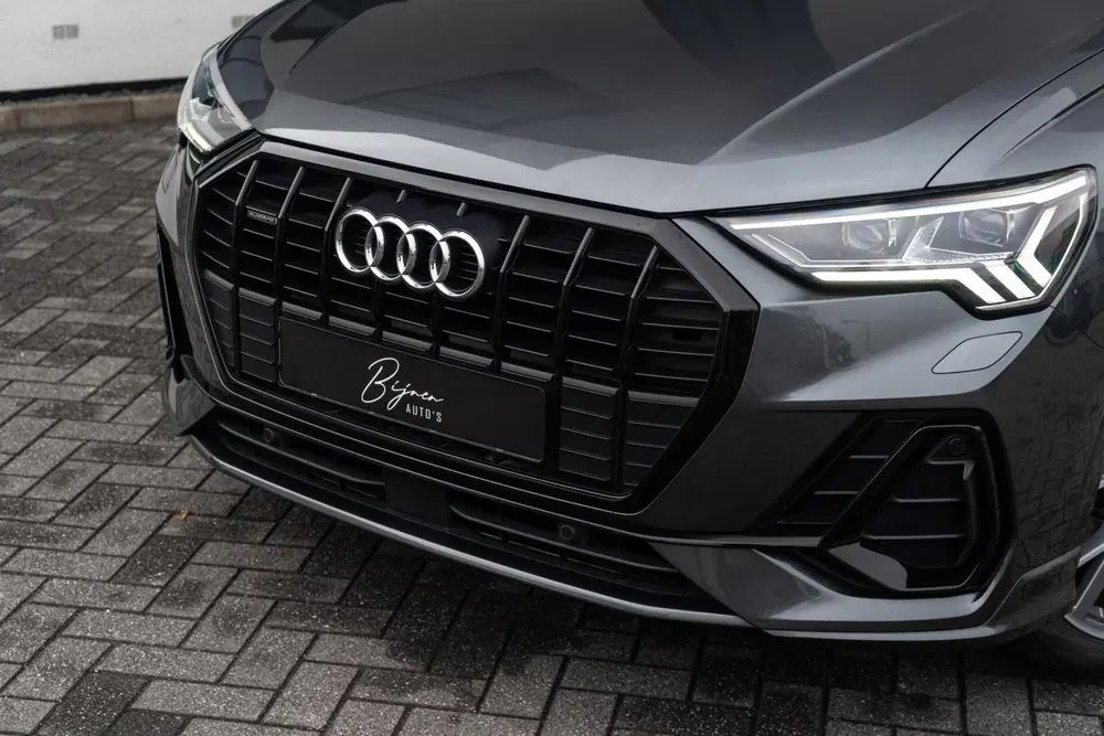 Audi Q3 45 TFSI Quattro S Line 230PK PANO uit 2019, foto 7