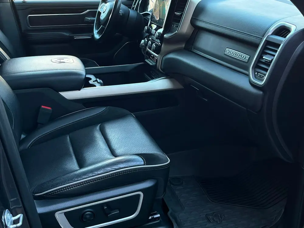Dodge Ram 1500 5.7 V8 4x4 Crew Cab Laramie | Luchtvering | P uit 2021, foto 12