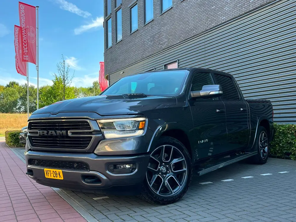 Dodge Ram 1500 5.7 V8 4x4 Crew Cab Laramie | Luchtvering | P uit 2021, foto 20