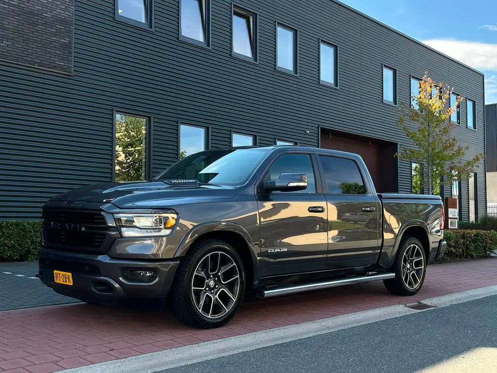 Dodge Ram 1500 5.7 V8 4x4 Crew Cab Laramie | Luchtvering | P uit 2021, foto 4