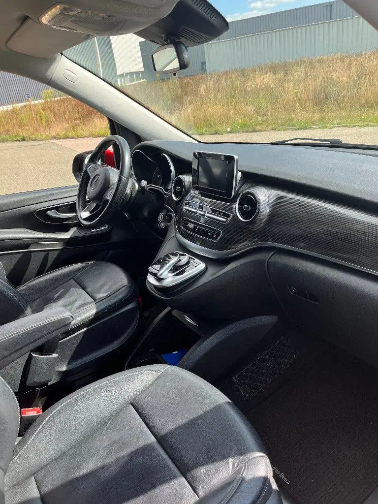 Mercedes-Benz V-Klasse uit 2019, foto 7