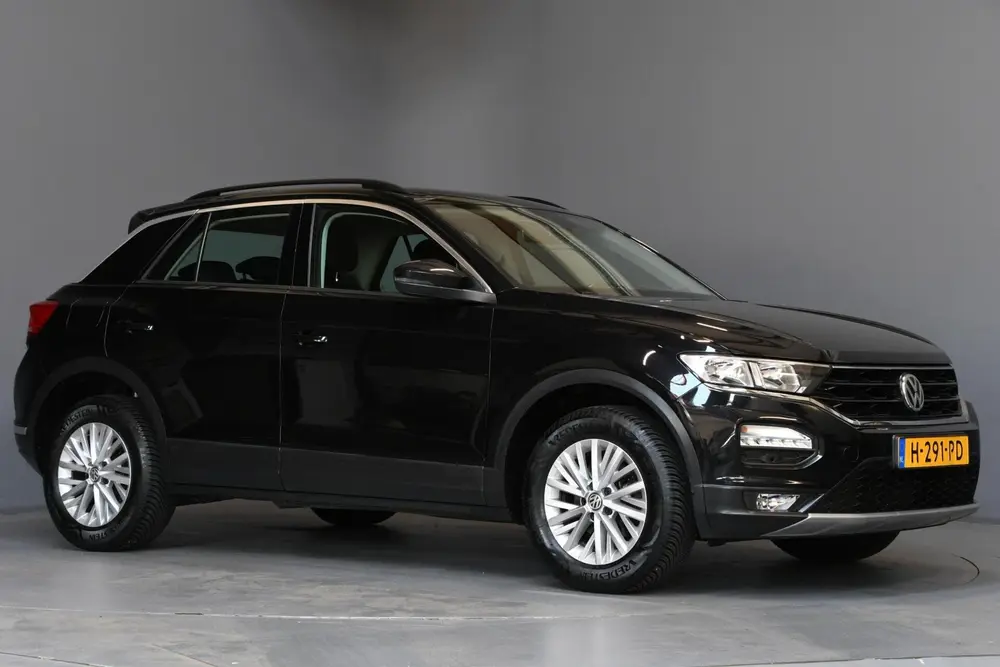 Volkswagen T-Roc 1.0 TSI Style Business uit 2020, foto 4