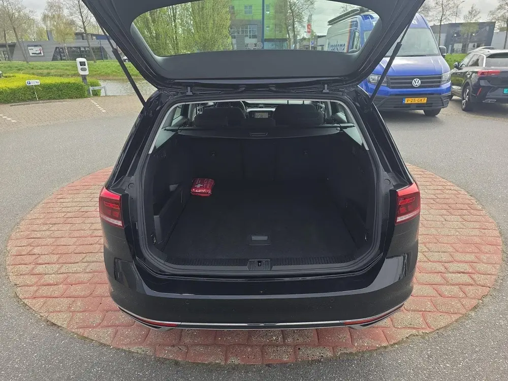Volkswagen Passat Variant 1.4 TSI PHEV GTE Business | Trekha uit 2021, foto 11