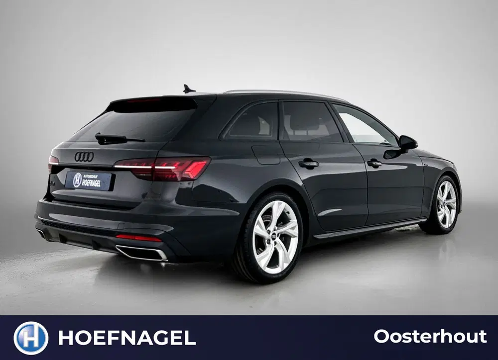 Audi A4 35 TFSI S uit 2021, foto 2