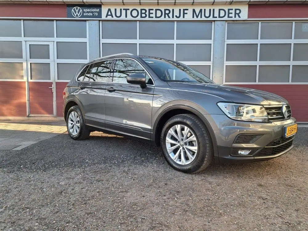Volkswagen TIGUAN 2.0 TDI 150 Pk Comfortl. Business Dsg-7 Pa uit 2020, foto 2