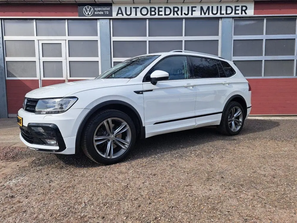 Volkswagen TIGUAN Allspace 2.0 TDI 190 Pk !! R-line Black Ed uit 2020
