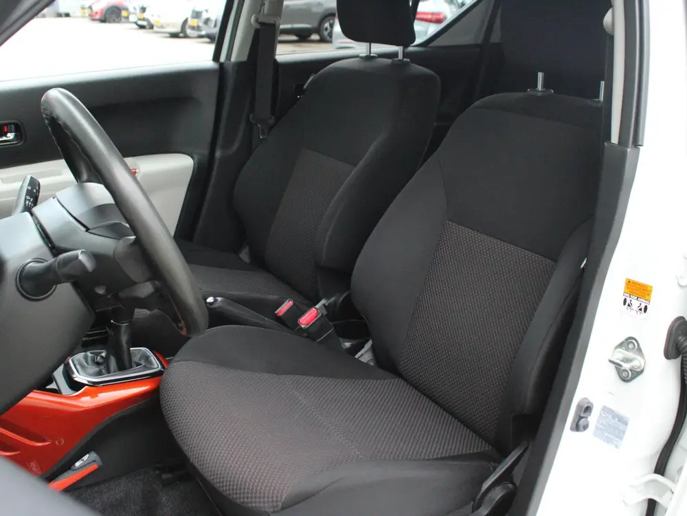 Suzuki Ignis 1.2 Select Carplay/Android Auto, Stoelverwarmin uit 2019, foto 6