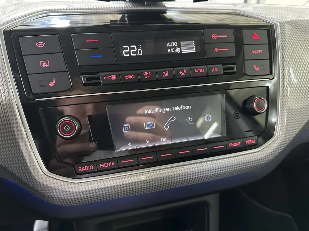 Volkswagen E-Up! Style 83pk | Winter-Pack | Camera | Sfeerve uit 2021, foto 18