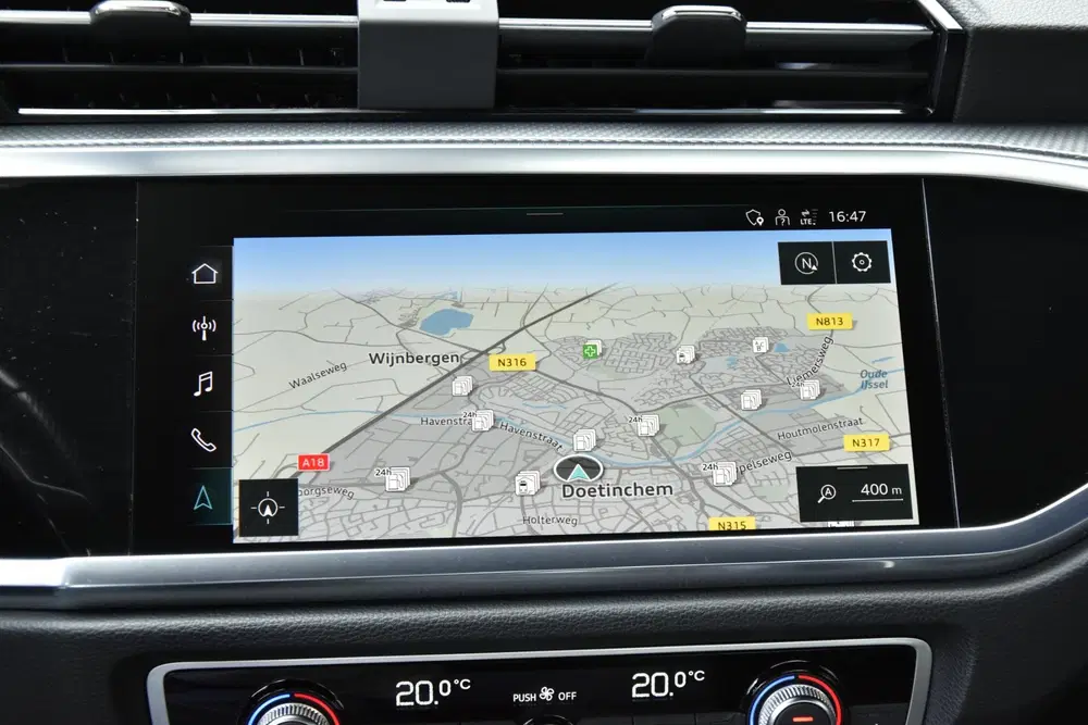 Audi Q3 35 TFSI S-Edition 2x S-line uit 2022, foto 13