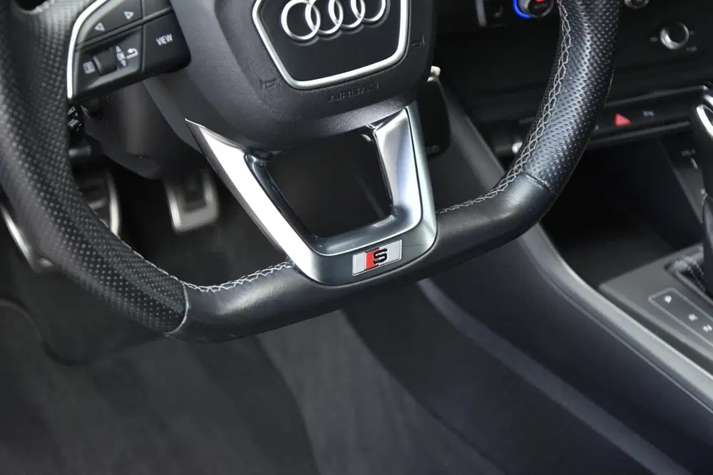 Audi Q3 35 TFSI S-Edition 2x S-line uit 2022, foto 20
