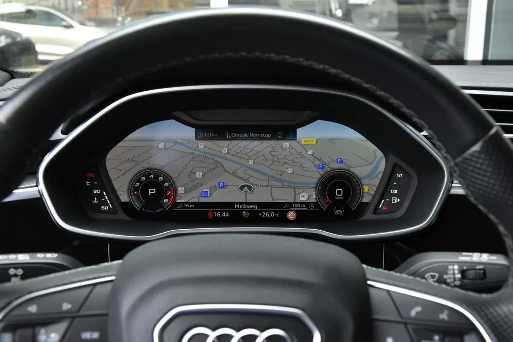 Audi Q3 35 TFSI S-Edition 2x S-line uit 2022, foto 8