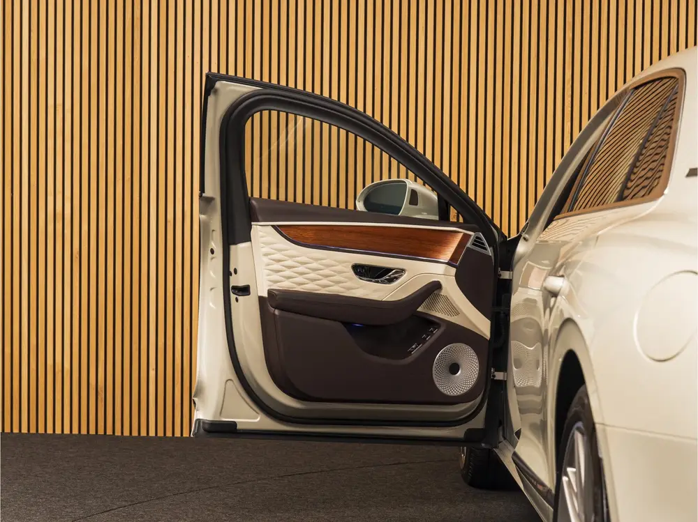 Bentley Flying Spur Odyssean 2.9 V6 Hybrid B&O | MASSAGE | P uit 2024, foto 18