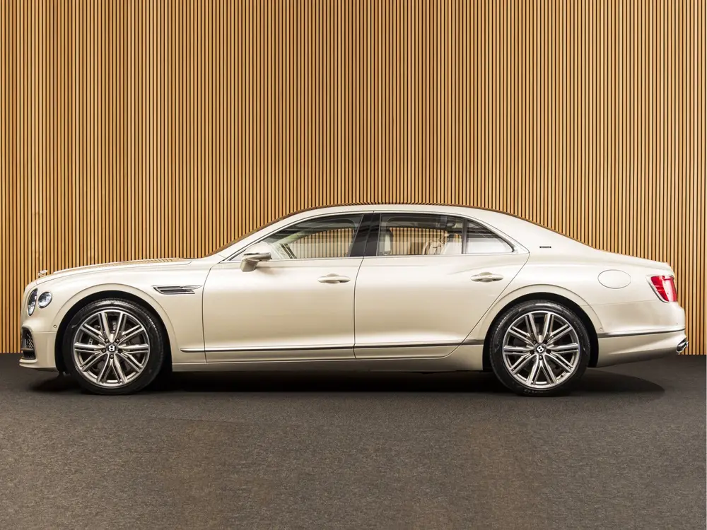 Bentley Flying Spur Odyssean 2.9 V6 Hybrid B&O | MASSAGE | P uit 2024, foto 2
