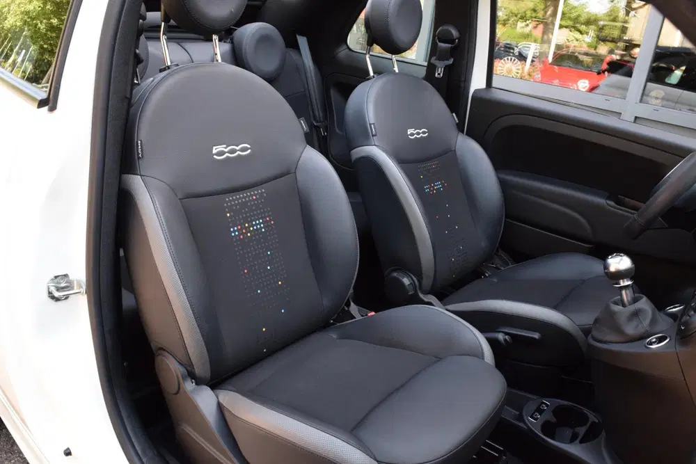 Fiat 500C 1.0 Hybrid Hey Google uit 2021, foto 17