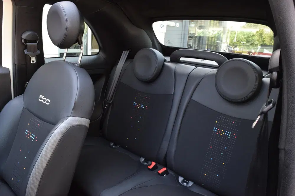Fiat 500C 1.0 Hybrid Hey Google uit 2021, foto 19