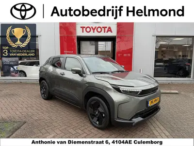 Toyota Urban Cruiser Dynamic 61 kWh uit 2026