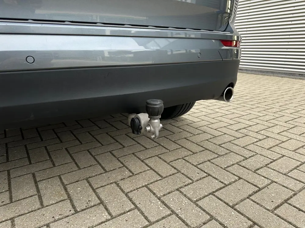 Volvo XC60 2.0 T8 Twin Engine AWD ACC Trekhaak Pano Leer Cam uit 2019, foto 5