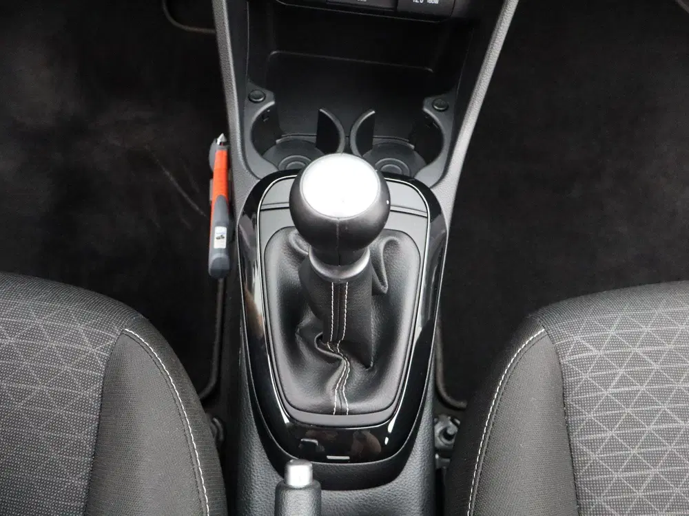 Kia Picanto 1.0 DPi DynamicLine uit 2023, foto 10