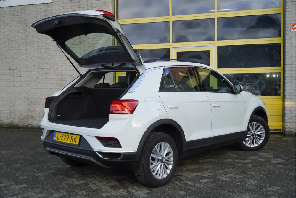 Volkswagen T-Roc 1.5 TSI 150PK! Style BJ2021 Lmv 16" | Led | uit 2021, foto 14