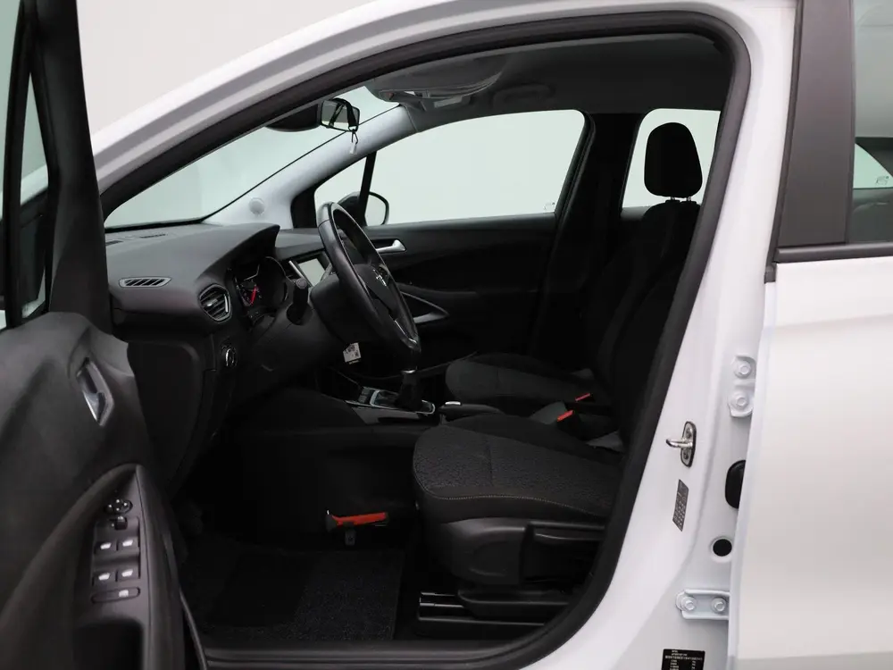 Opel Crossland 1.2 Edition uit 2022, foto 9