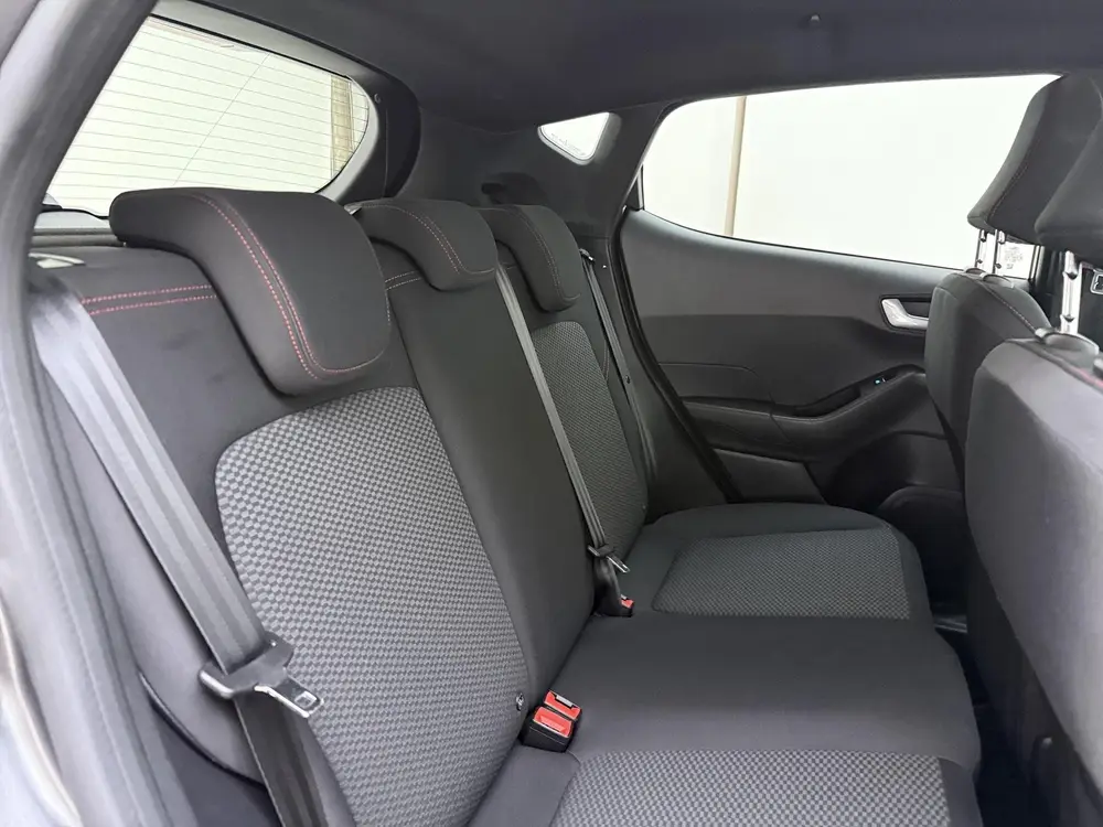 Ford Fiesta 1.0 EcoBoost uit 2019, foto 10
