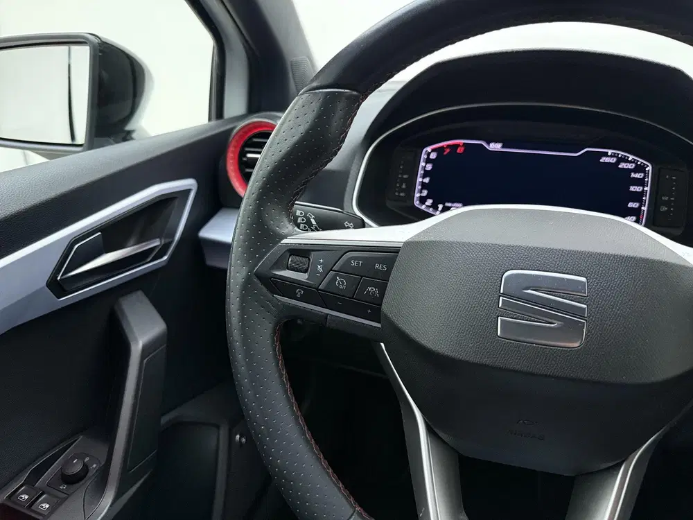 SEAT Ibiza 1.0 EcoTSI FR Business Intense uit 2021, foto 13
