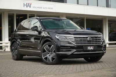 Volkswagen Touareg 3.0 TSi eHybrid 4M I Pano I ACC I Luchtve uit 2020