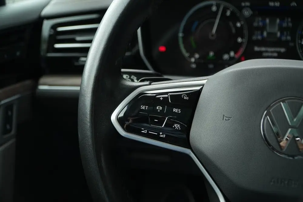 Volkswagen Touareg 3.0 TSi eHybrid 4M I Pano I ACC I Luchtve uit 2020, foto 17