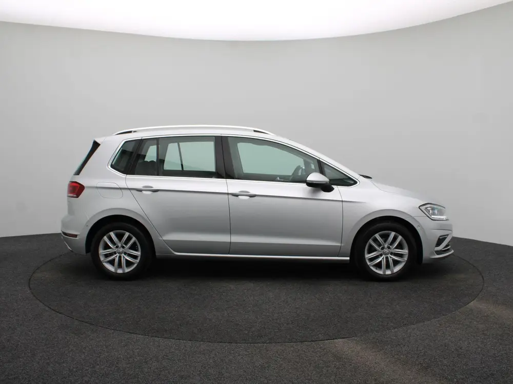Volkswagen Golf Sportsvan 1.0 TSI Highline Edition | Navigat uit 2019, foto 6