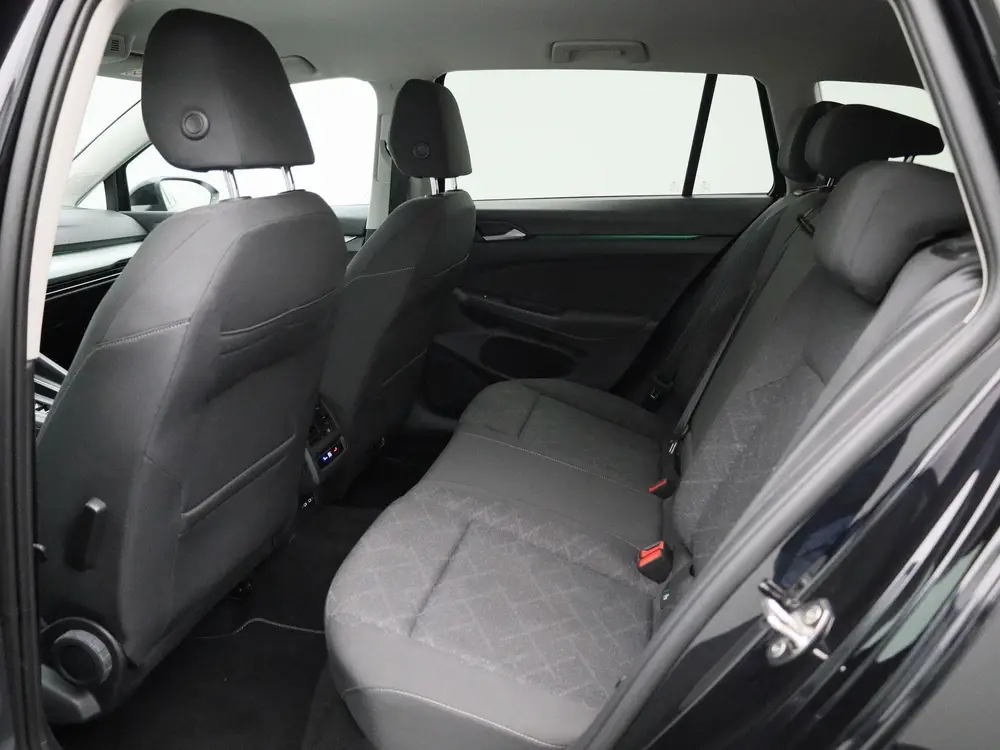 Volkswagen Golf Variant VIII 1.0 eTSI 81kW DSG Life | Automa uit 2021, foto 10