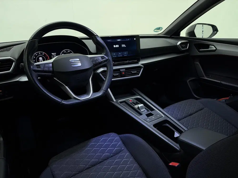 SEAT Leon 1.0 eTSI FR Business uit 2022, foto 12