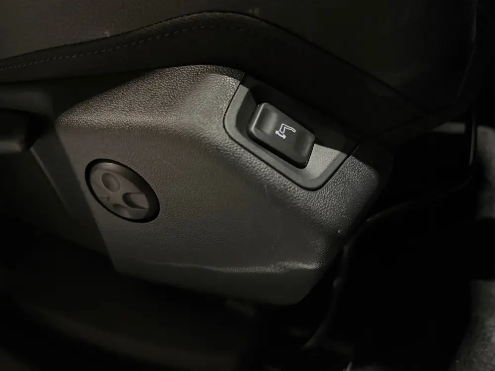 Opel Grandland X 1.2 Turbo uit 2019, foto 17