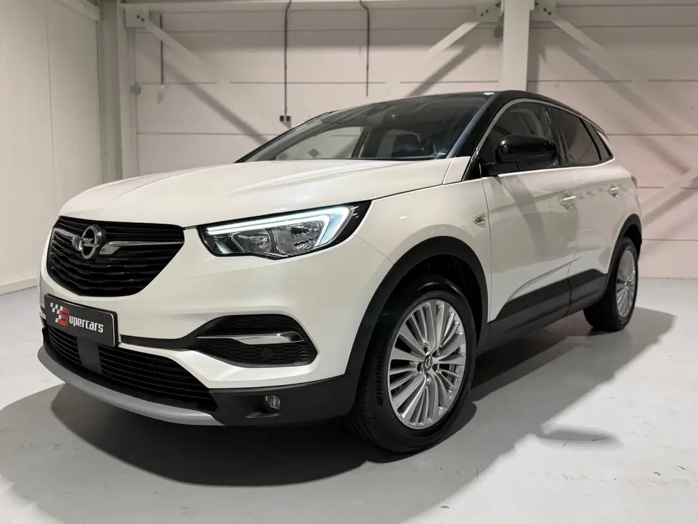 Opel Grandland X 1.2 Turbo uit 2019, foto 4
