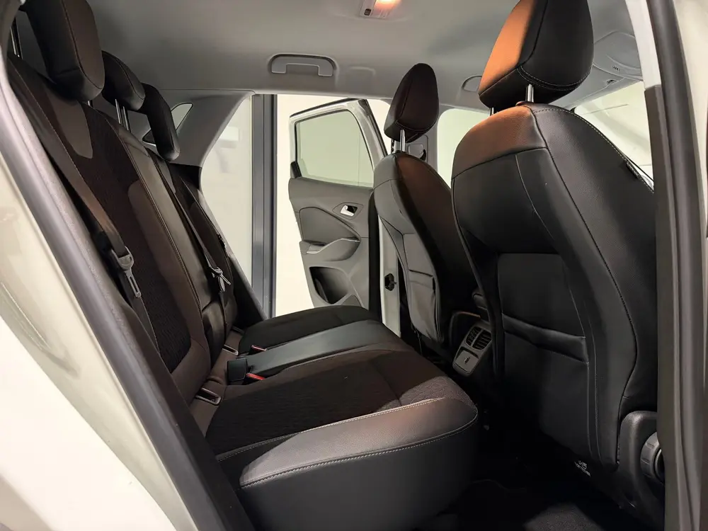 Opel Grandland X 1.2 Turbo uit 2019, foto 5