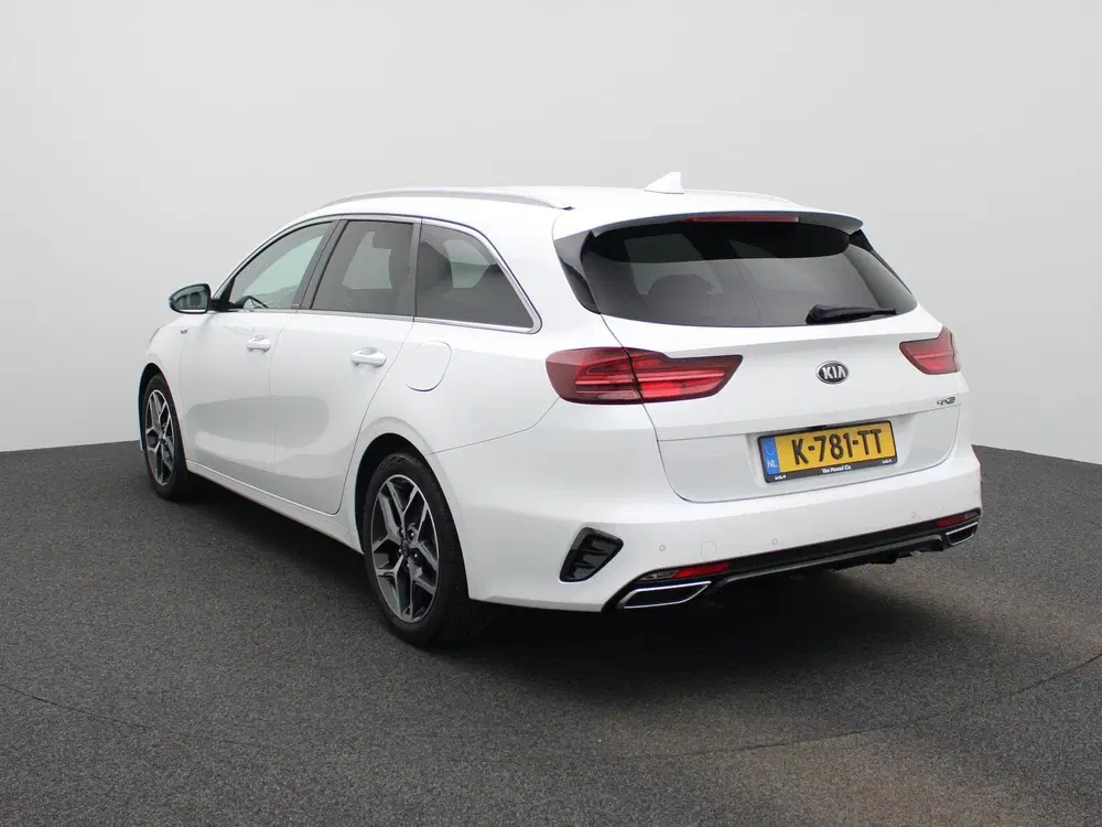 Kia Ceed 1.5 T-GDi MHEV GT-Line Edition uit 2021, foto 2
