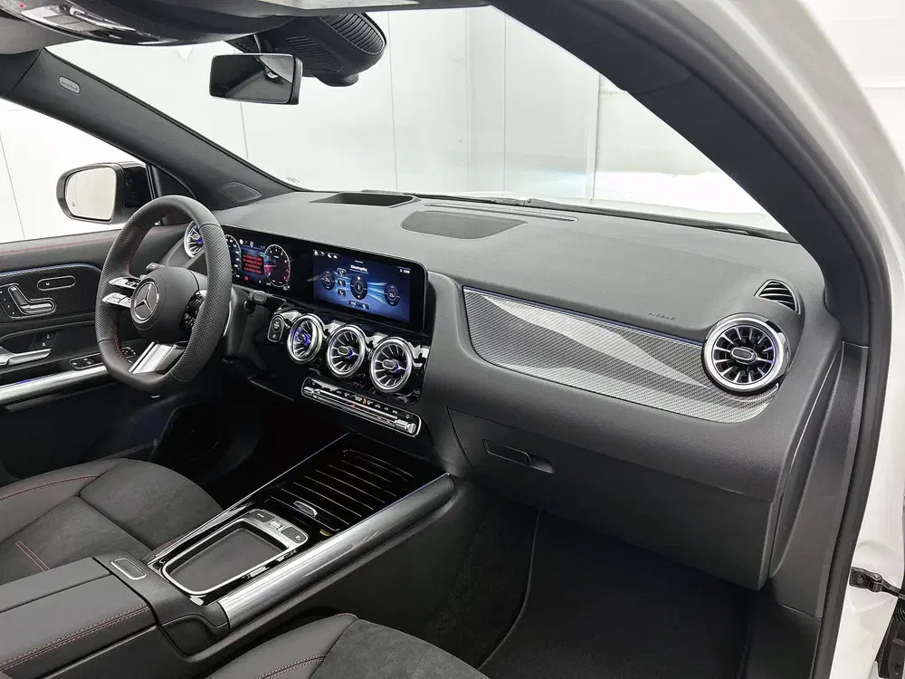 Mercedes-Benz GLA 180 Business Solution AMG uit 2026, foto 7