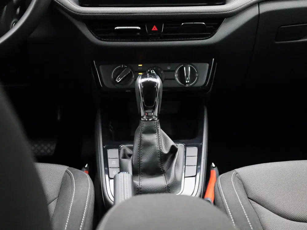 Skoda Fabia 1.0 TSI Selection 115 PK AUTOMAAT uit 2024, foto 10